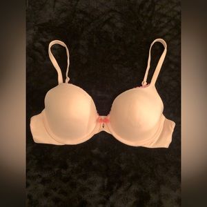 VS color pink 34C